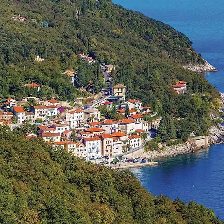 Awesome In With Wifi Holiday home Moscenicka Draga