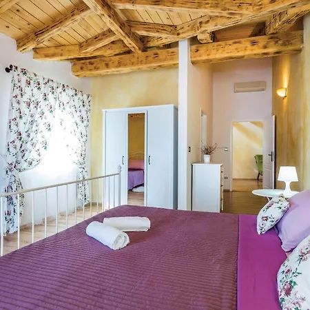 Holiday home Awesome In With Wifi Moscenicka Draga
