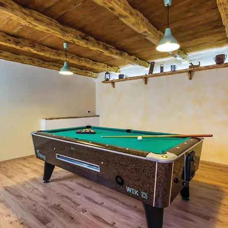 Holiday home Awesome In With Wifi *
